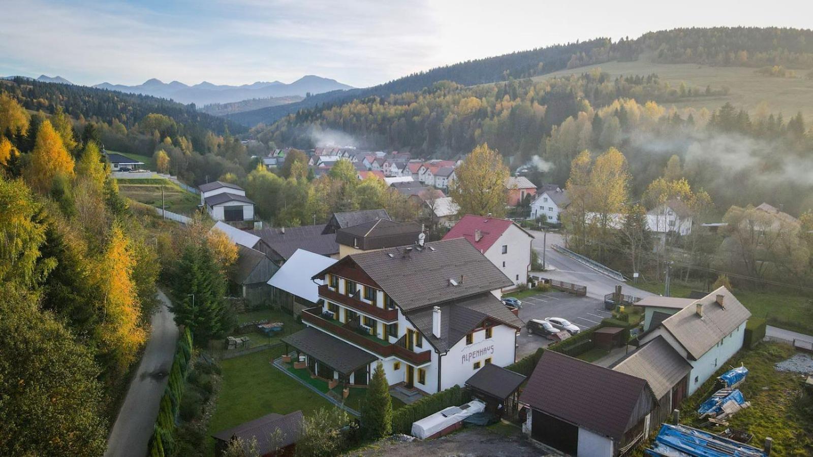 Penzion Alpsky Dom Vitanova Bagian luar foto